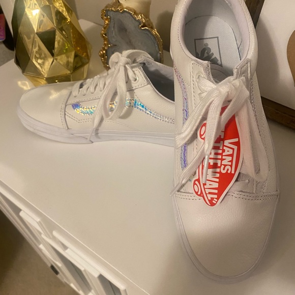 VANS WHITE LEATHER RUNNERS - Picture 5 of 6
